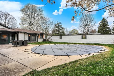 6303 Lands End Lane Indianapolis IN 46220