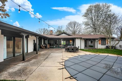 6303 Lands End Lane Indianapolis IN 46220