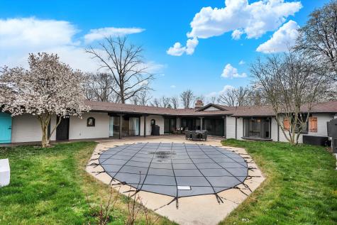 6303 Lands End Lane Indianapolis IN 46220