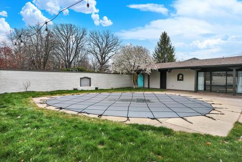 6303 Lands End Lane Indianapolis IN 46220