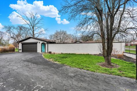6303 Lands End Lane Indianapolis IN 46220