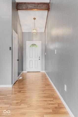 4714 Dancer Drive Indianapolis IN 46237