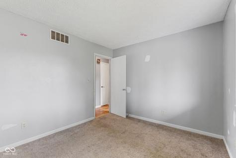 4714 Dancer Drive Indianapolis IN 46237
