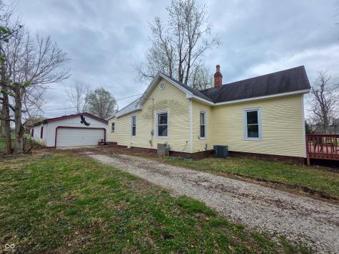 119 N Edward Street Worthington IN 47471