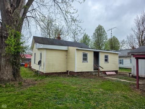 119 N Edward Street Worthington IN 47471
