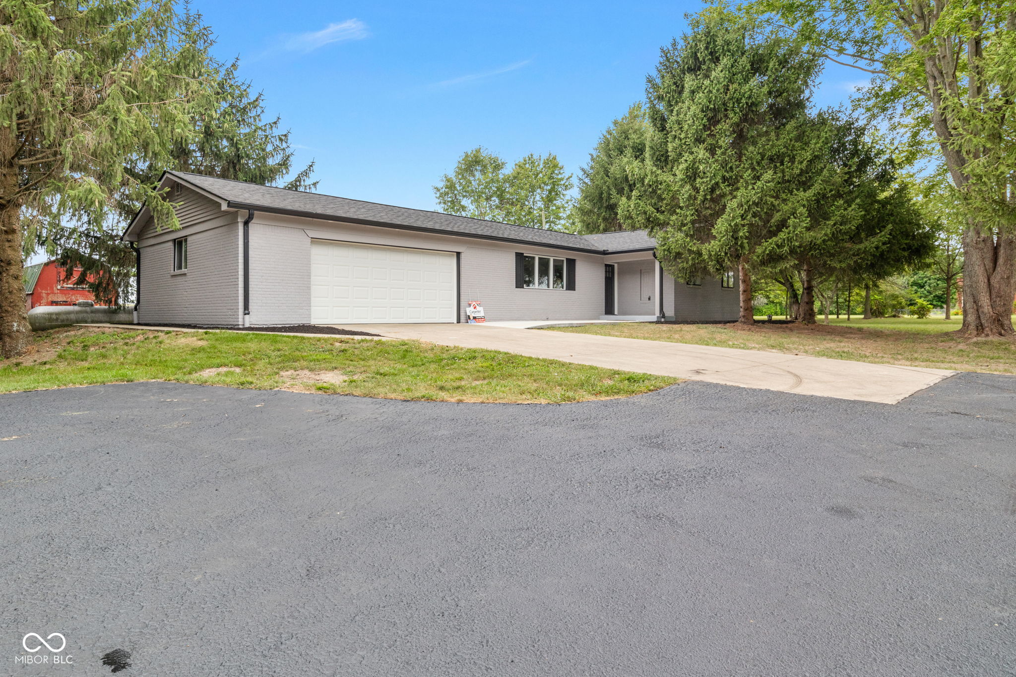 10735 E State Road 32 Zionsville IN 46077