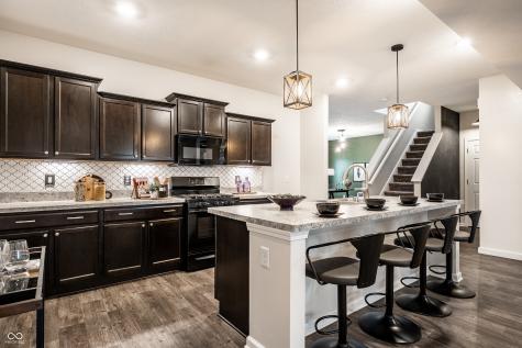 9818 April Rose Drive Fishers IN 46040