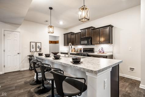 9818 April Rose Drive Fishers IN 46040