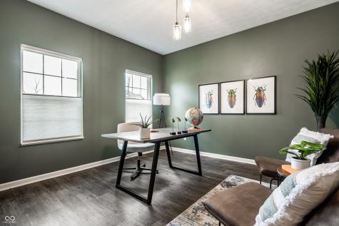 9818 April Rose Drive Fishers IN 46040