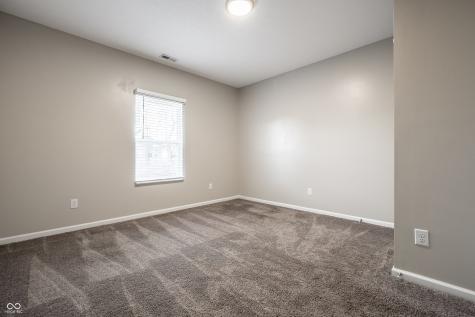 9818 April Rose Drive Fishers IN 46040