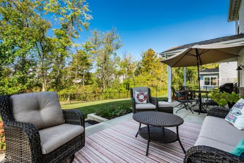 9818 April Rose Drive Fishers IN 46040