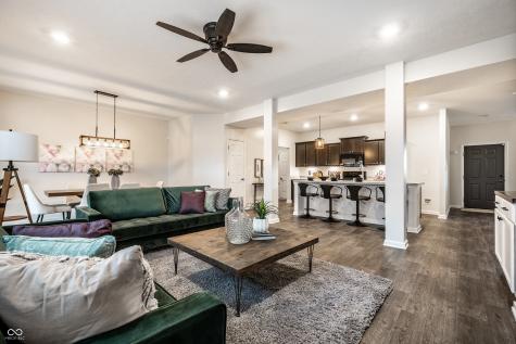 9818 April Rose Drive Fishers IN 46040