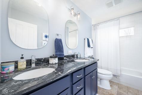 4244 Sedge Court Zionsville IN 46077