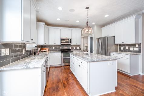 4244 Sedge Court Zionsville IN 46077