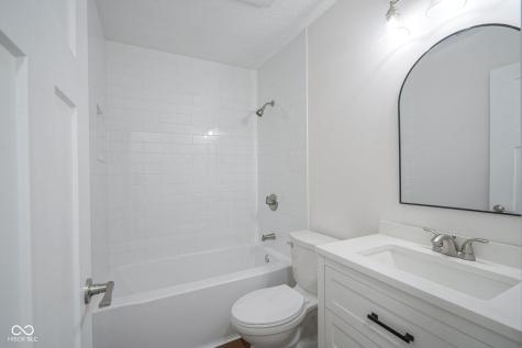5938 Dunseth Court Indianapolis IN 46254