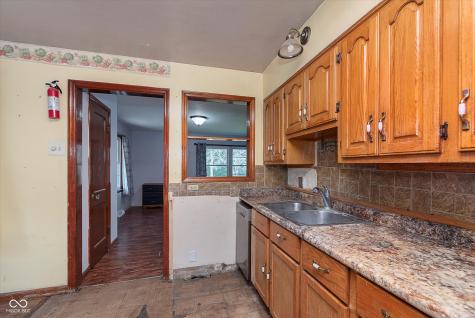 1936 Glenridge Drive Indianapolis IN 46218
