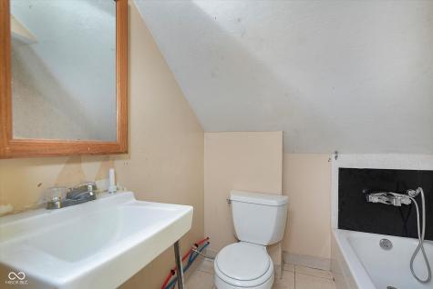 1936 Glenridge Drive Indianapolis IN 46218