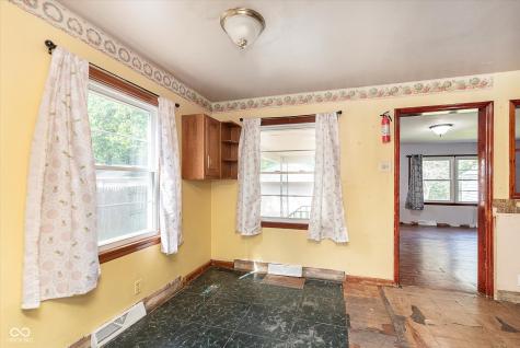 1936 Glenridge Drive Indianapolis IN 46218