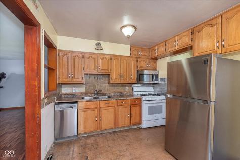1936 Glenridge Drive Indianapolis IN 46218