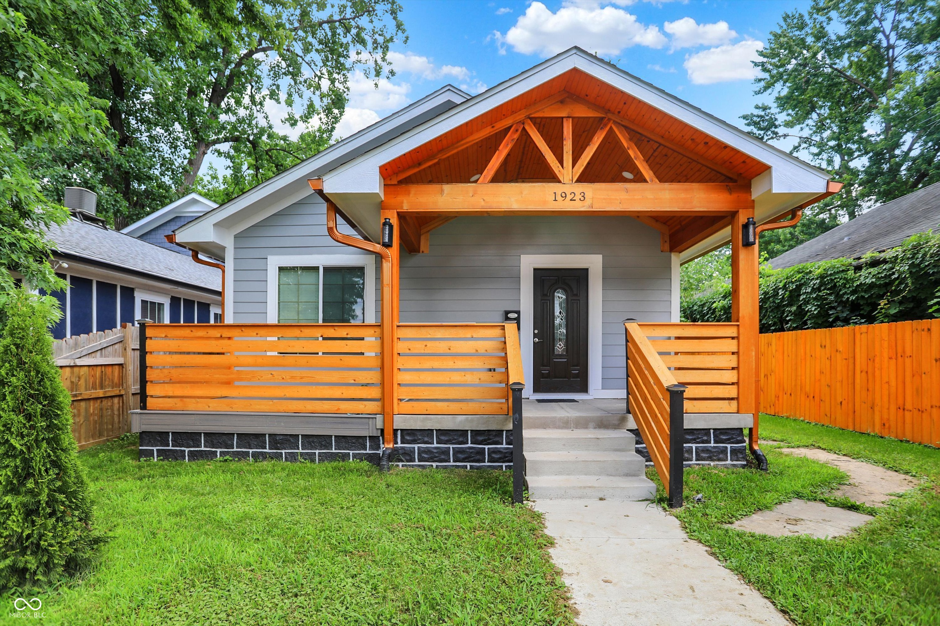 1923 N Parker Avenue Indianapolis IN 46218