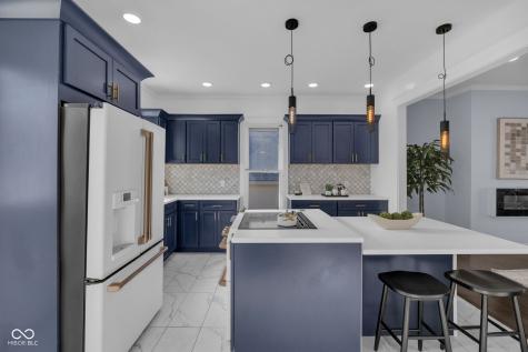 115 Charlotte Place Indianapolis IN 46202
