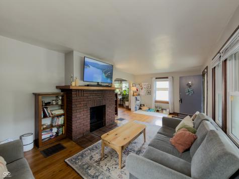 5251 E 11th Street Indianapolis IN 46219