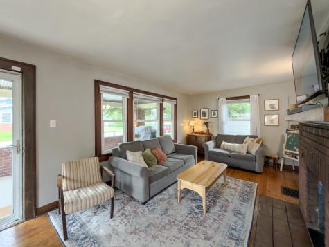 5251 E 11th Street Indianapolis IN 46219