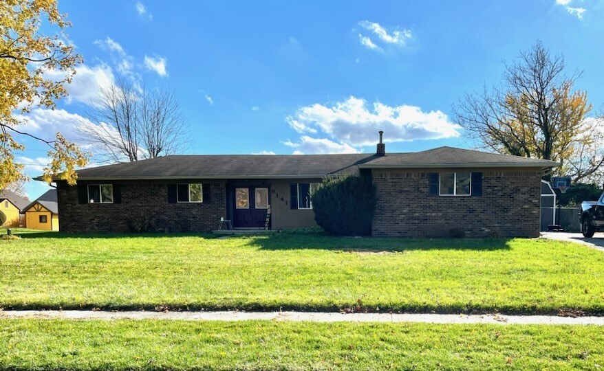 8141 Eaton Court Indianapolis IN 46239