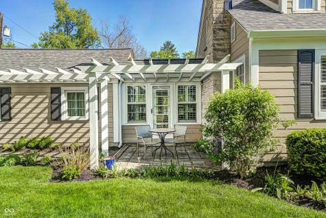 16 W 61st Street Indianapolis IN 46208