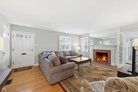16 W 61st Street Indianapolis IN 46208