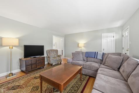 16 W 61st Street Indianapolis IN 46208