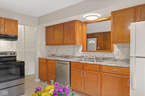 9515 E Michigan Street Indianapolis IN 46229