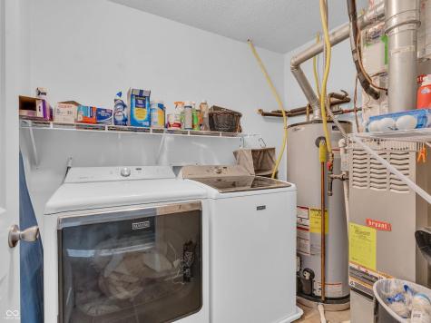 8648 Wheatfield Drive Indianapolis IN 46113