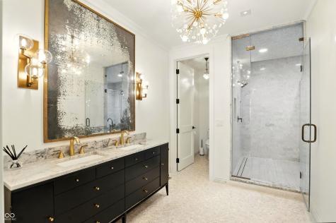 8068 Dean Road Indianapolis IN 46240