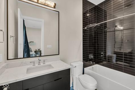 3995 Chapel Hill Court Bargersville IN 46106