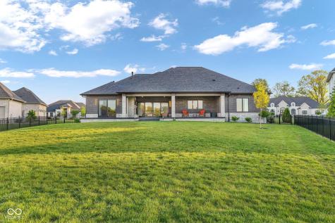 3995 Chapel Hill Court Bargersville IN 46106