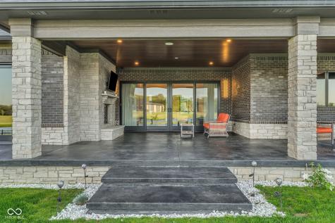 3995 Chapel Hill Court Bargersville IN 46106