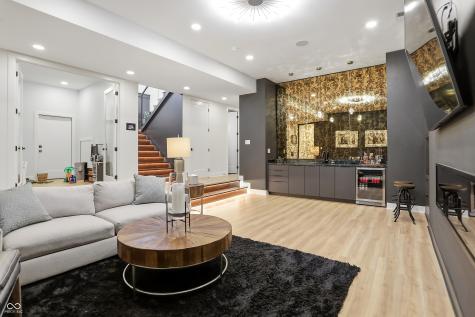 3995 Chapel Hill Court Bargersville IN 46106