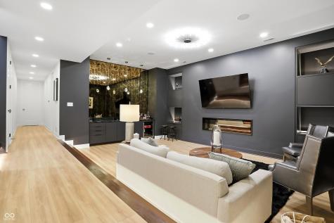 3995 Chapel Hill Court Bargersville IN 46106