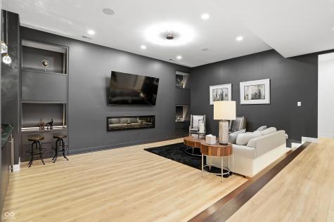 3995 Chapel Hill Court Bargersville IN 46106