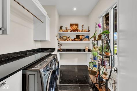 3995 Chapel Hill Court Bargersville IN 46106