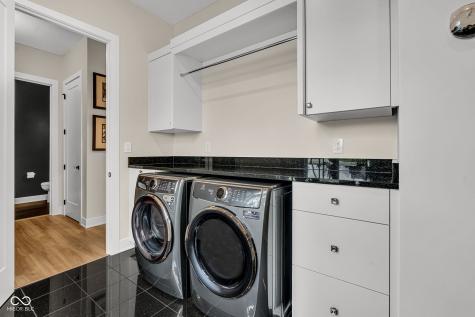 3995 Chapel Hill Court Bargersville IN 46106