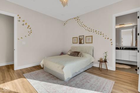 3995 Chapel Hill Court Bargersville IN 46106