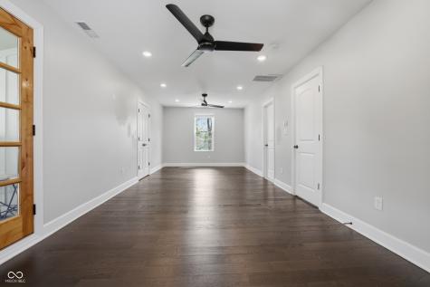 213 E Madison Avenue Pendleton IN 46064