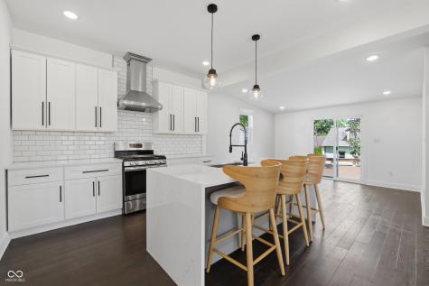 213 E Madison Avenue Pendleton IN 46064