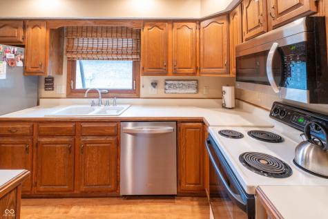 7928 Santolina Drive Indianapolis IN 46237