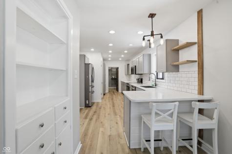2510 Baur Drive Indianapolis IN 46220