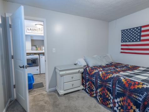 677 W Edgewood Avenue Indianapolis IN 46217