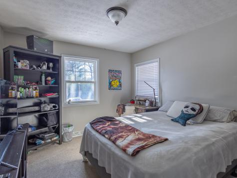677 W Edgewood Avenue Indianapolis IN 46217