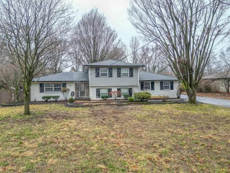 677 W Edgewood Avenue Indianapolis IN 46217